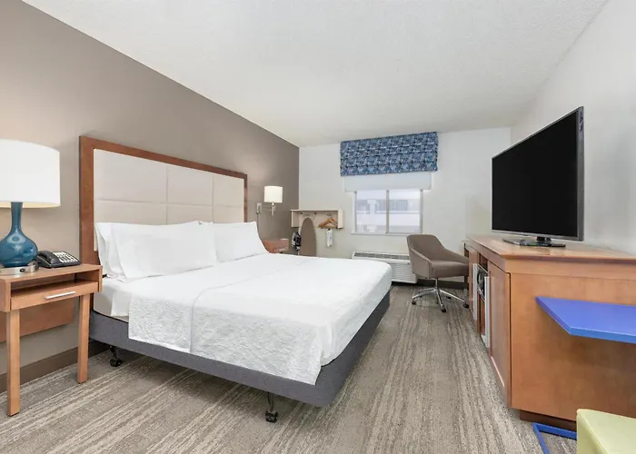 Hotel Hampton Midtown Downtown Area